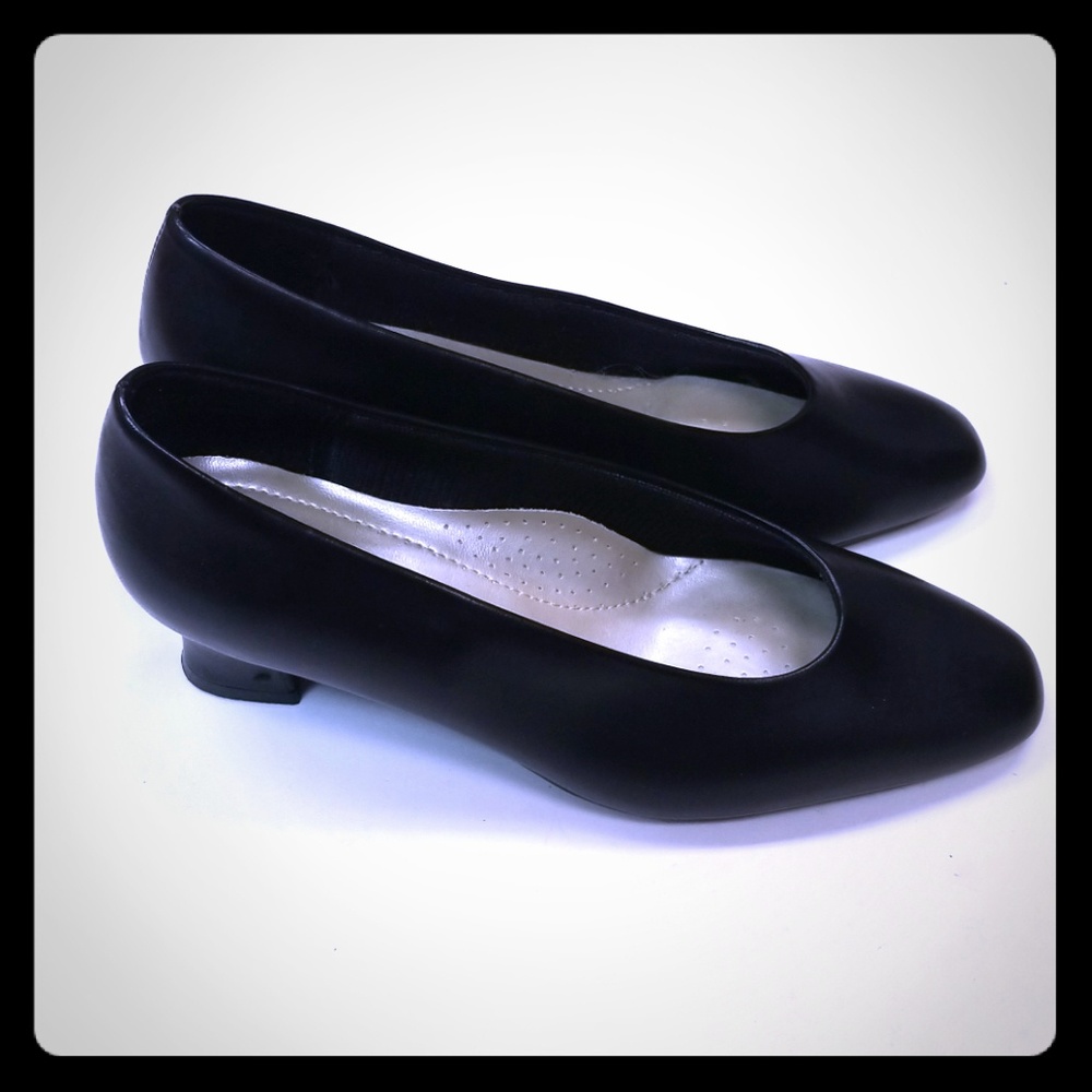 Ashley Taylor Shoes